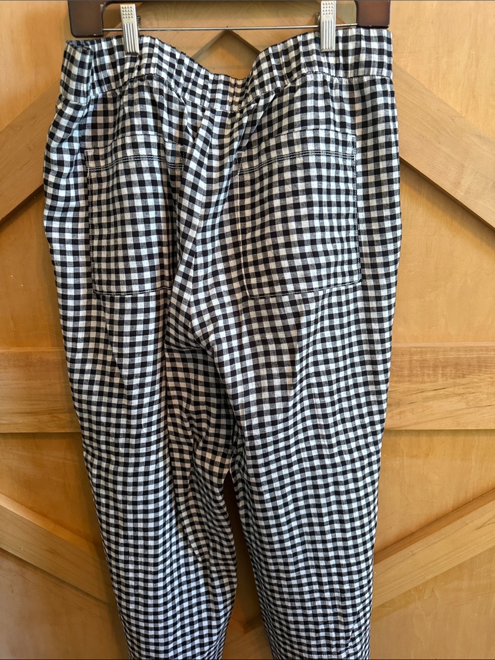GAP Black and White Gingham High-Waist Pants - Picture 3 of 4